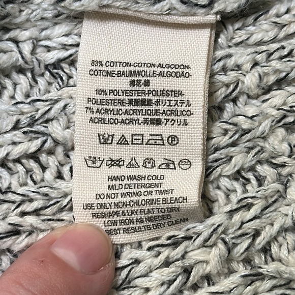 Free People Marled Twisted Cable Cropped Turtleneck Sweater Size Medium - Picture 5 of 8